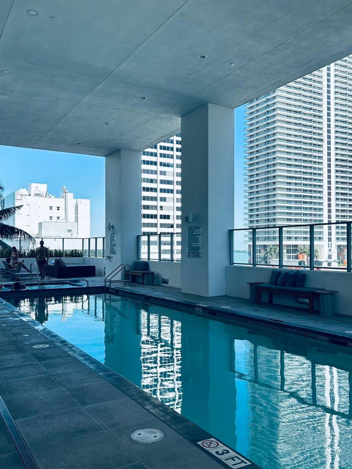 Luxury In Downtown Apartamento